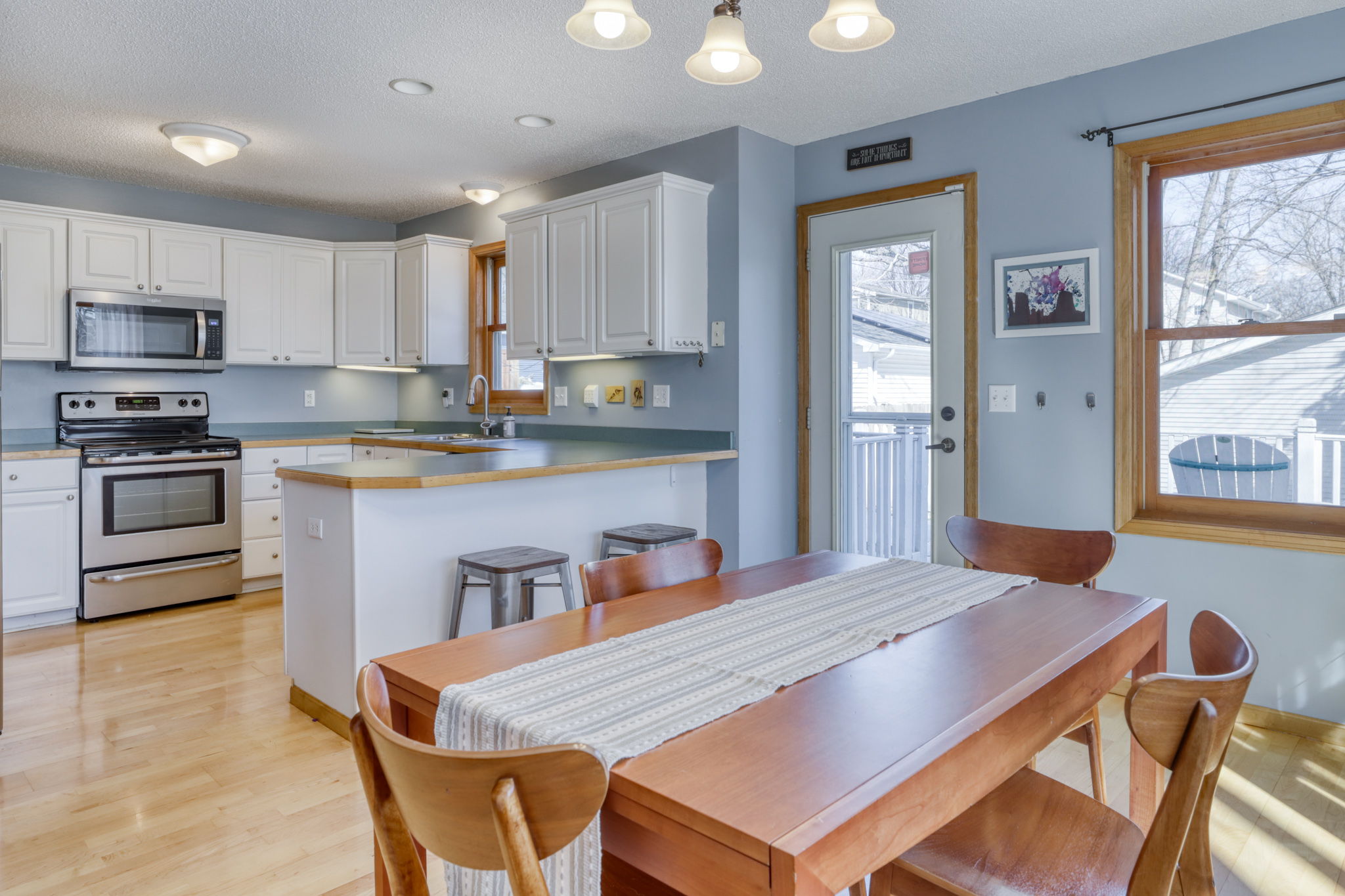 1223 Fairmount Ave, Saint Paul, MN 55105 Excalibur Portraits