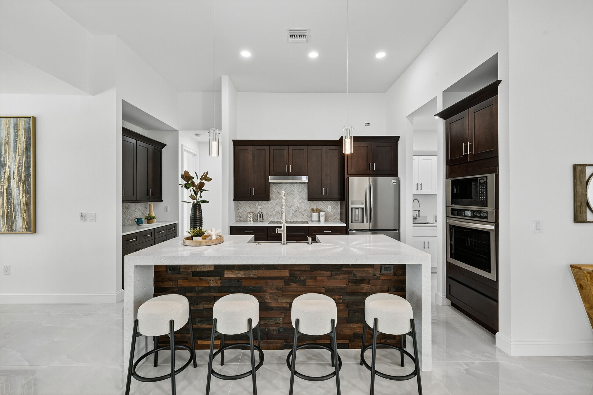 Breakfast Bar 1 of 3