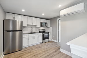 1223 W Somerset Unit 2-11