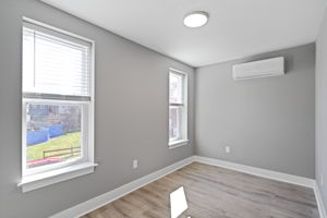 1223 W Somerset Unit 2-08