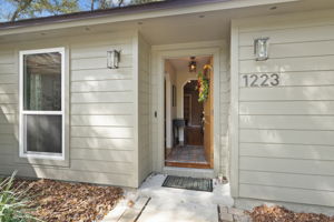 Front Entry Detail