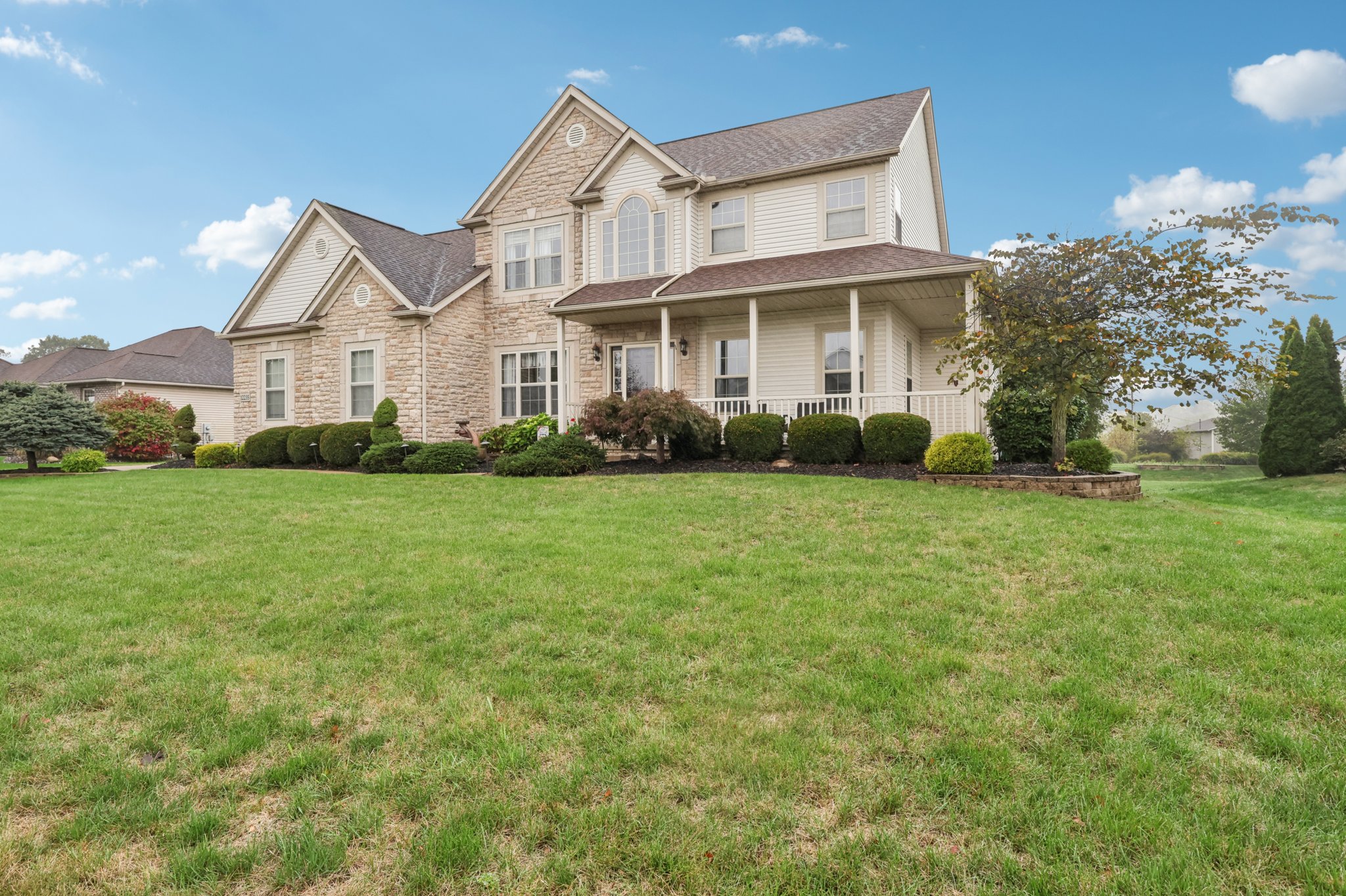 Cantburg Ave NW-S0810-003.jpg