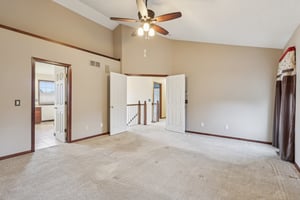 Cantburg Ave NW-S0810-014.jpg