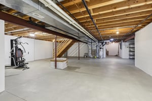 Cantburg Ave NW-S0810-024.jpg