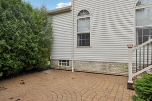 Cantburg Ave NW-S0810-027.jpg