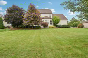 Cantburg Ave NW-S0810-030.jpg