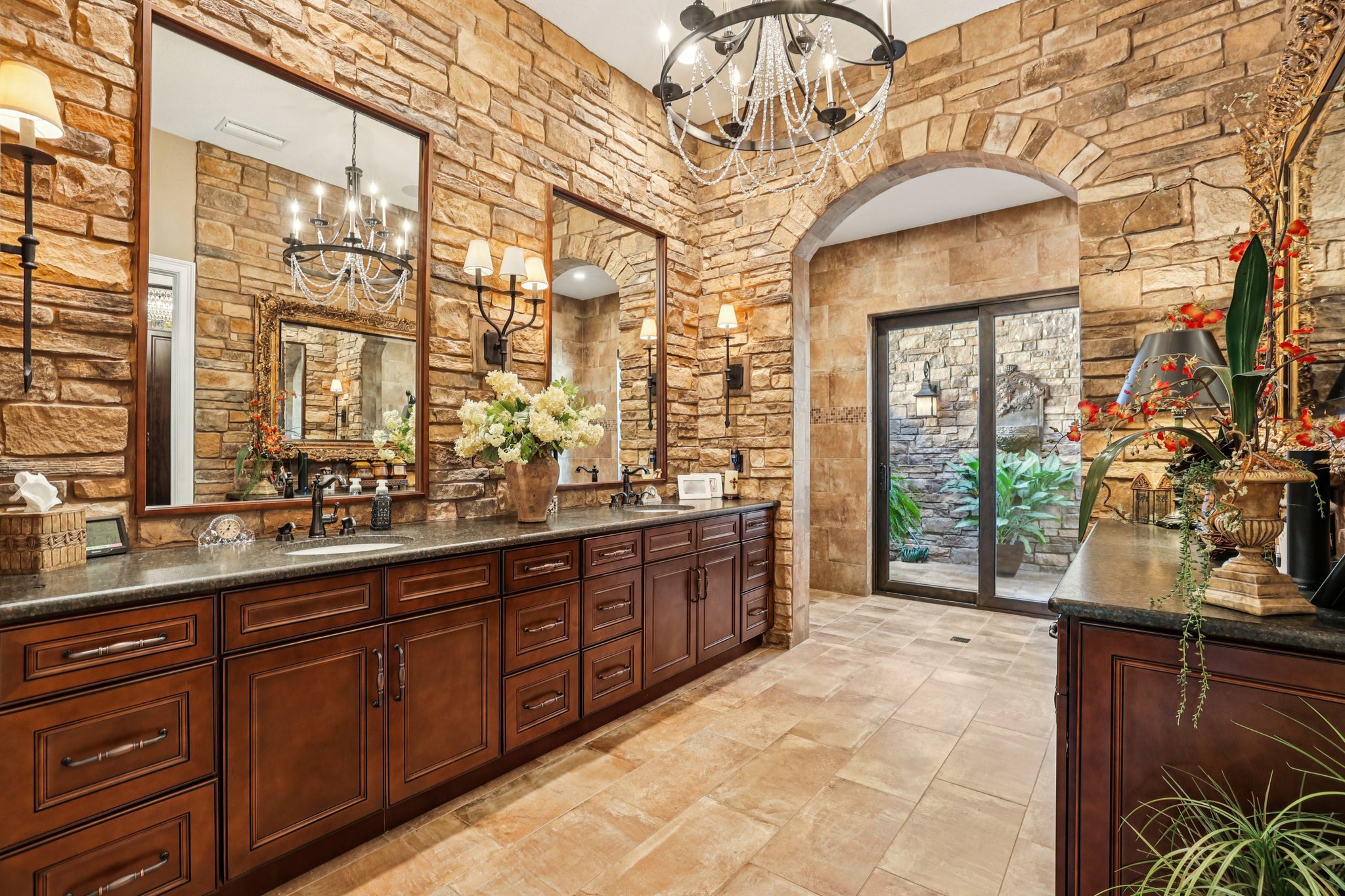 Montalcino Cir-S0512-031.jpg