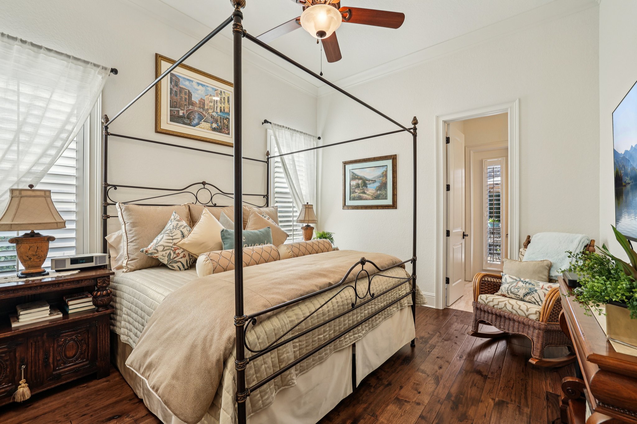 Montalcino Cir-S0512-049.jpg