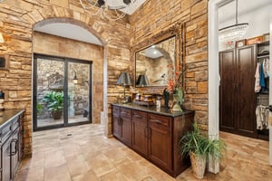 Montalcino Cir-S0512-032.jpg