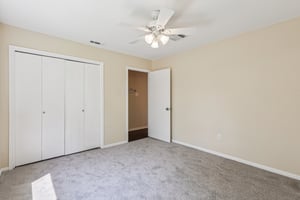 Briar Forest Dr-S0409-019.jpg