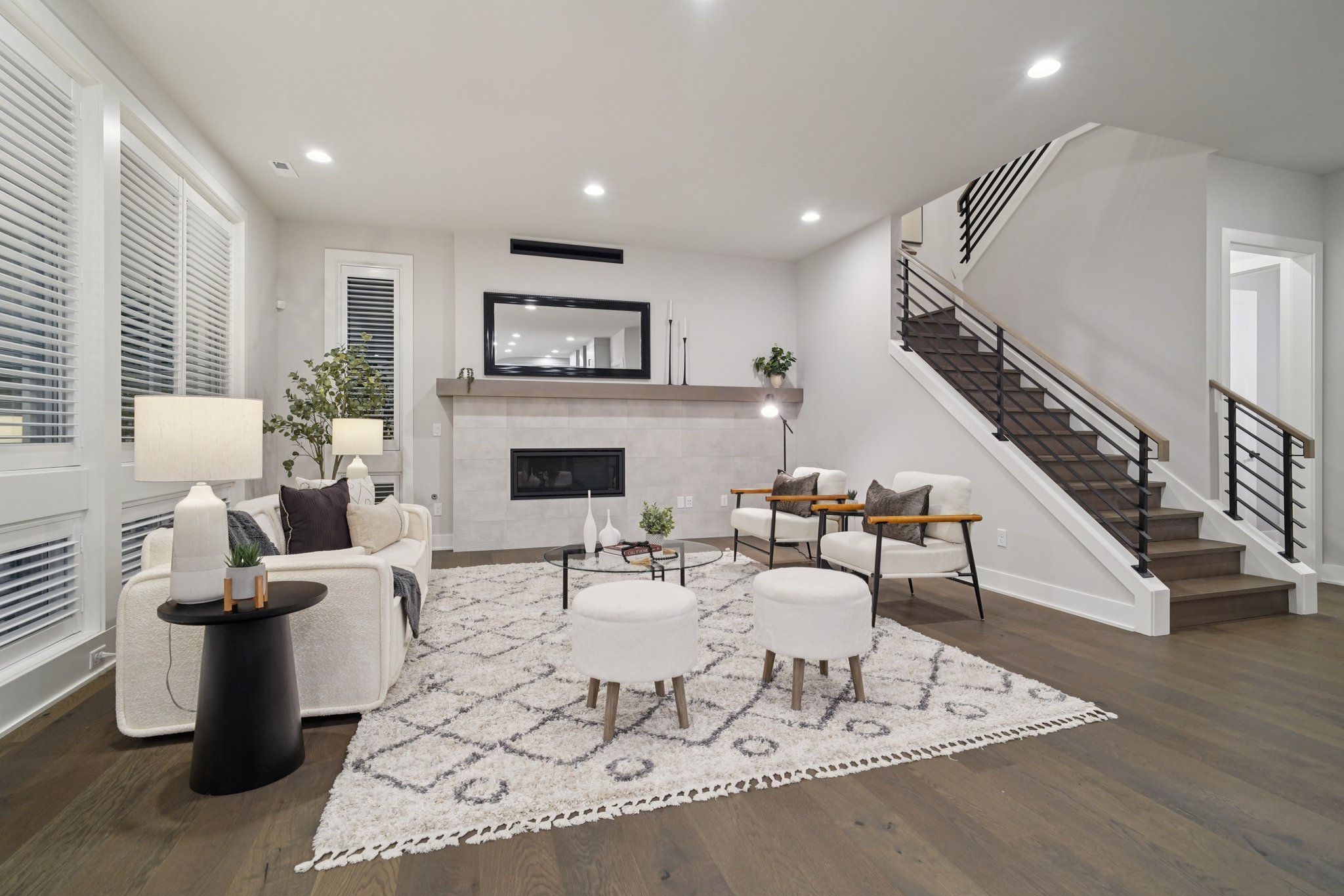 222nd Ct SE-S2911-007.jpg