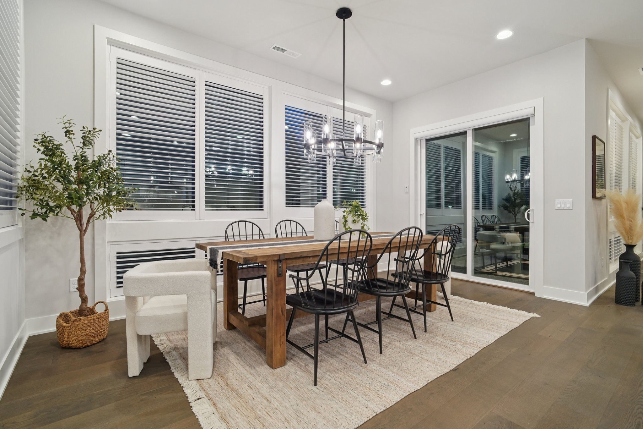 222nd Ct SE-S2911-009.jpg