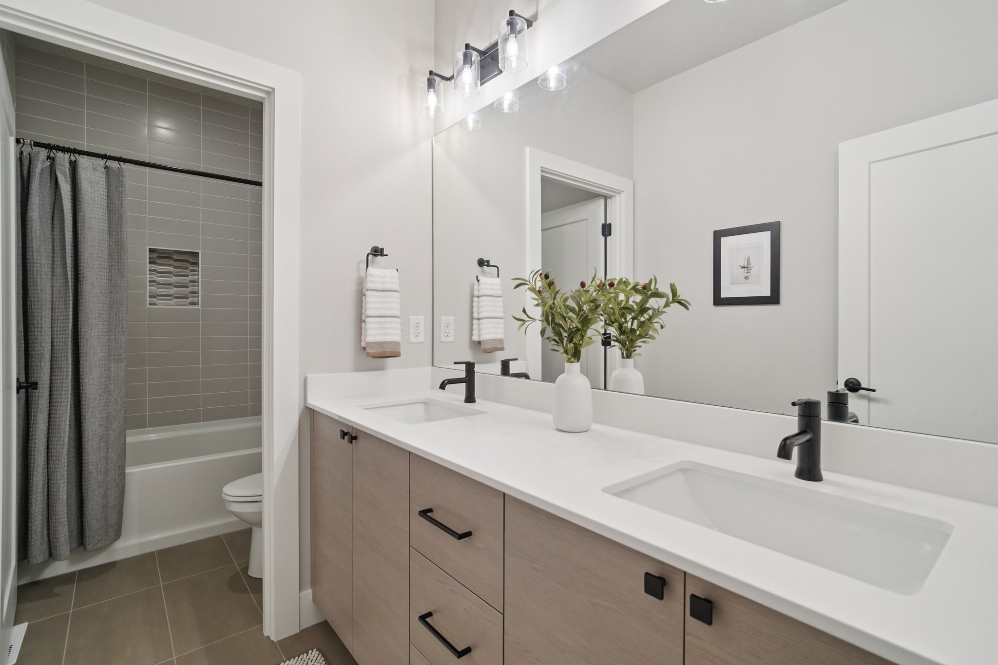 222nd Ct SE-S2911-022.jpg