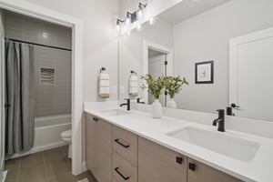 222nd Ct SE-S2911-022.jpg