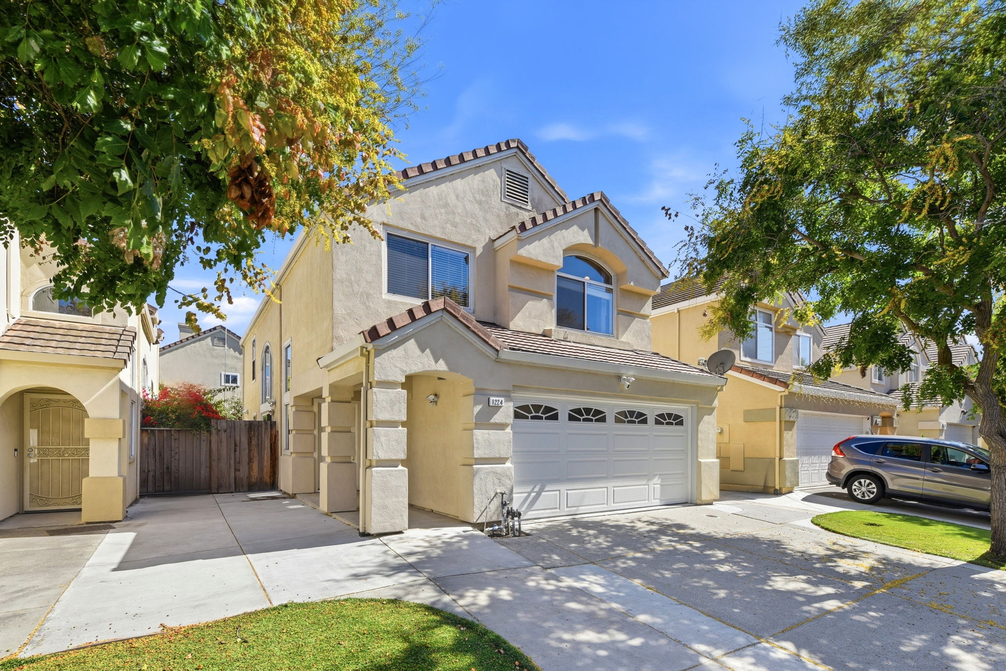 003_F8_1224 Gingerwood Dr