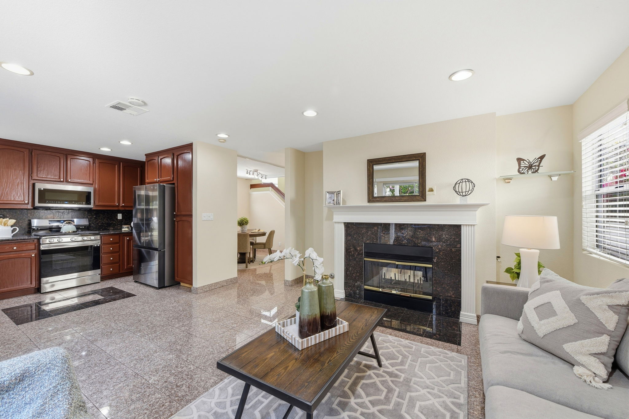 013_F8_1224 Gingerwood Dr