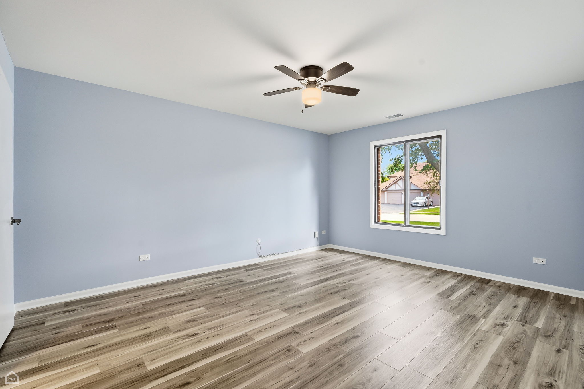 1224 Knottingham Ct 1A - Lukasz Lach_CHP2025_016