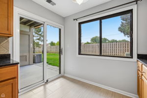 1224 Knottingham Ct 1A - Lukasz Lach_CHP2025_011