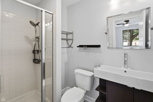 1224 Knottingham Ct 1A - Lukasz Lach_CHP2025_019