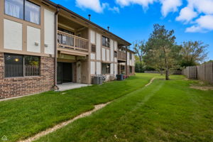 1224 Knottingham Ct 1A - Lukasz Lach_CHP2025_022