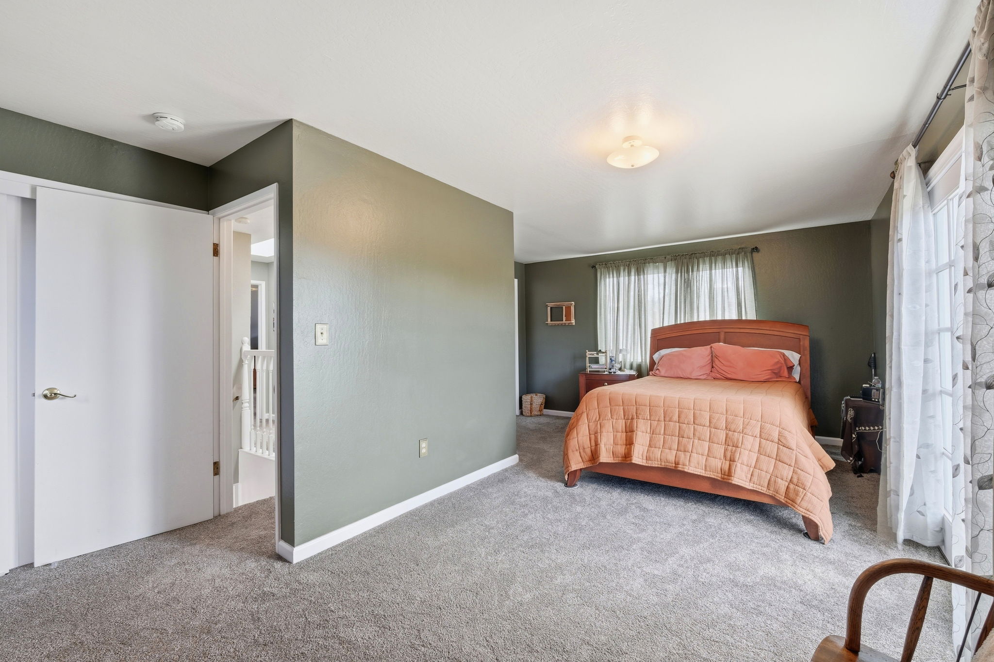 024_F8_1225 Ulfinian Way