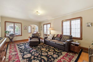 010_F8_1225 Ulfinian Way