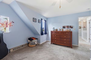 020_F8_1225 Ulfinian Way