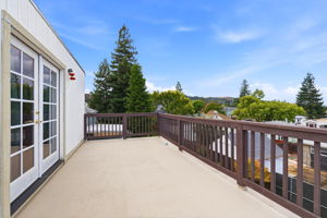 034_F8_1225 Ulfinian Way