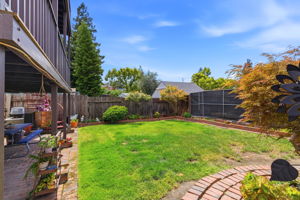 042_F8_1225 Ulfinian Way