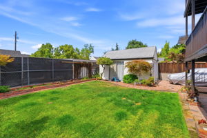 043_F8_1225 Ulfinian Way