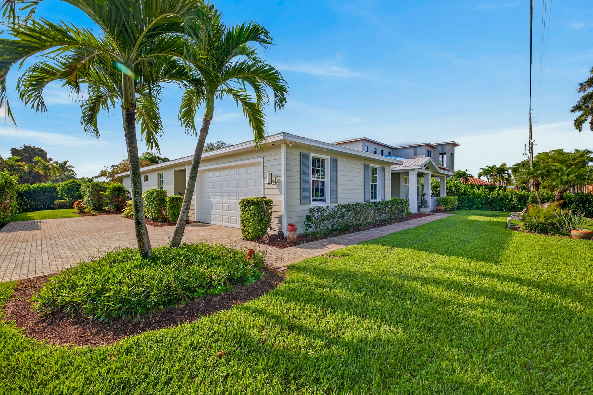 Front Exterior 2 of 2