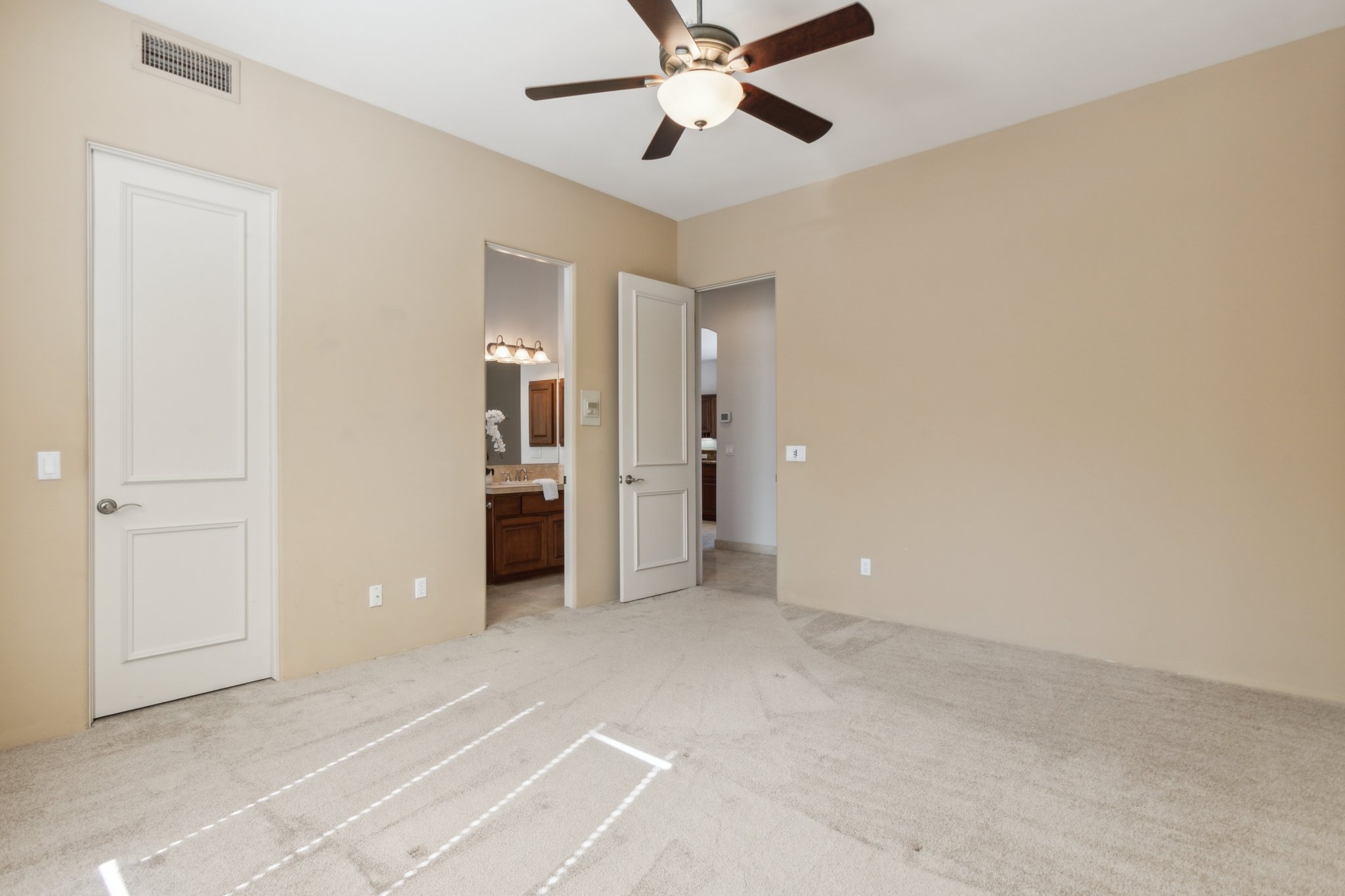 12253 N 115th St - 056.jpg