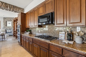 12253 N 115th St - 021.jpg