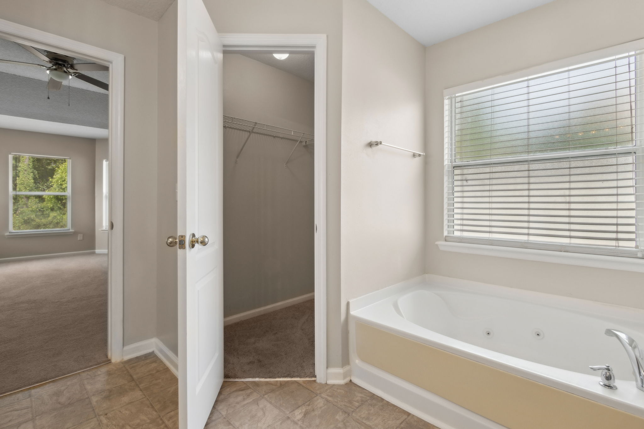 Primary Bedroom Closet