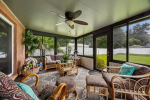 Screened-in Porch