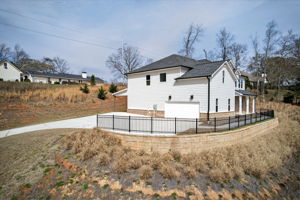 mppmedia1226bloomsburyln02
