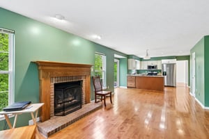 Crescent Boulevard Ext-S0105-016.jpg