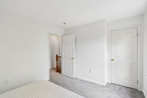 Crescent Boulevard Ext-S0105-041.jpg