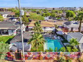 1226 E Almeria Rd - 010.jpg