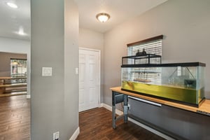 Newsome Glenn Dr-S0807-004.jpg