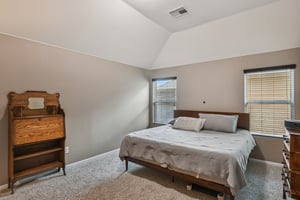 Newsome Glenn Dr-S0807-034.jpg