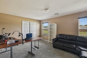 Newsome Glenn Dr-S0807-045.jpg