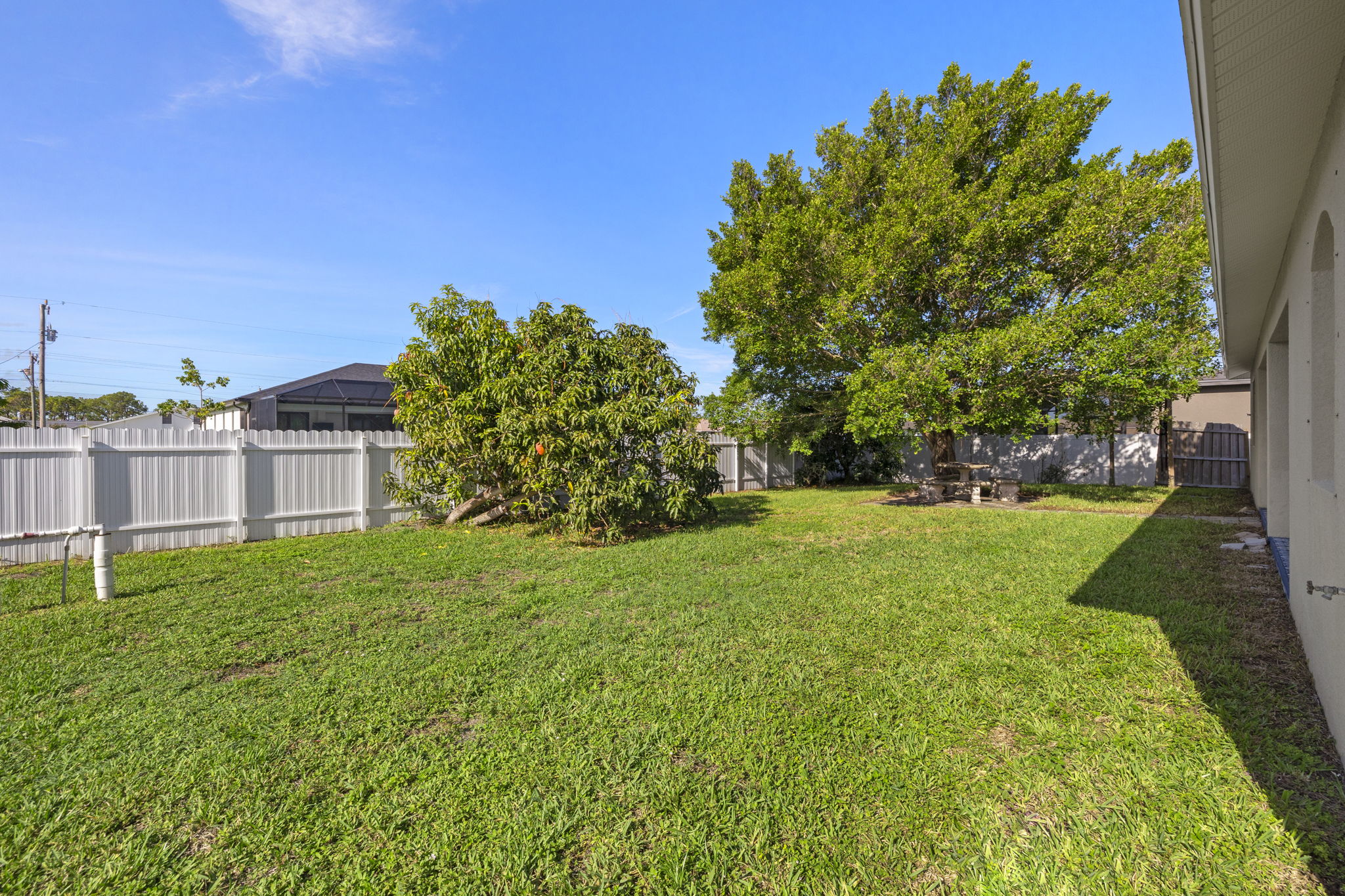 Rear Exterior 1 of 2