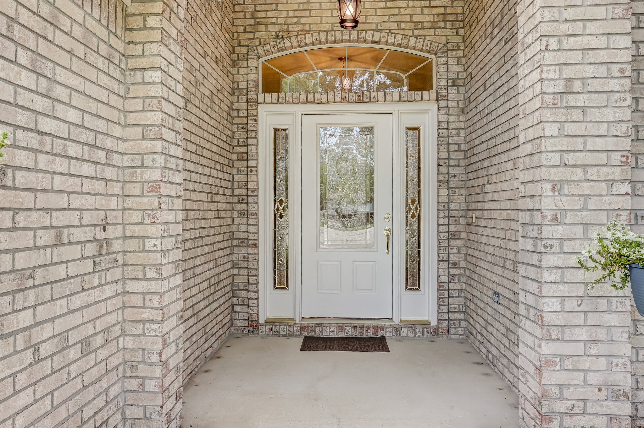 Front Entry Detail