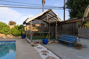  Photo 37