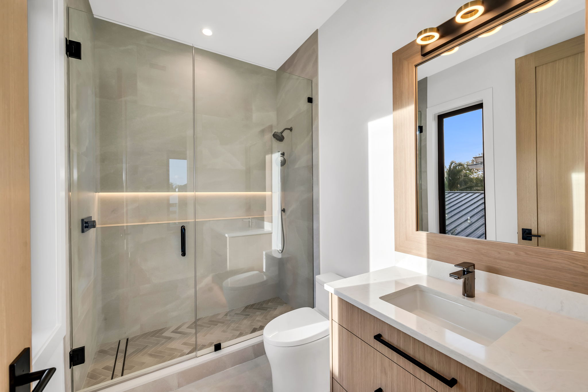 Guest Bathroom 1