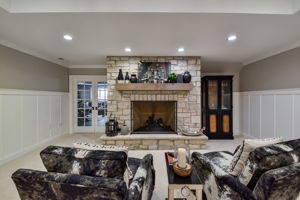  1227 Olesen Dr, Naperville, IL 60540, US Photo 92