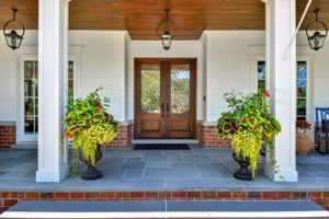  1227 Olesen Dr, Naperville, IL 60540, US Photo 4