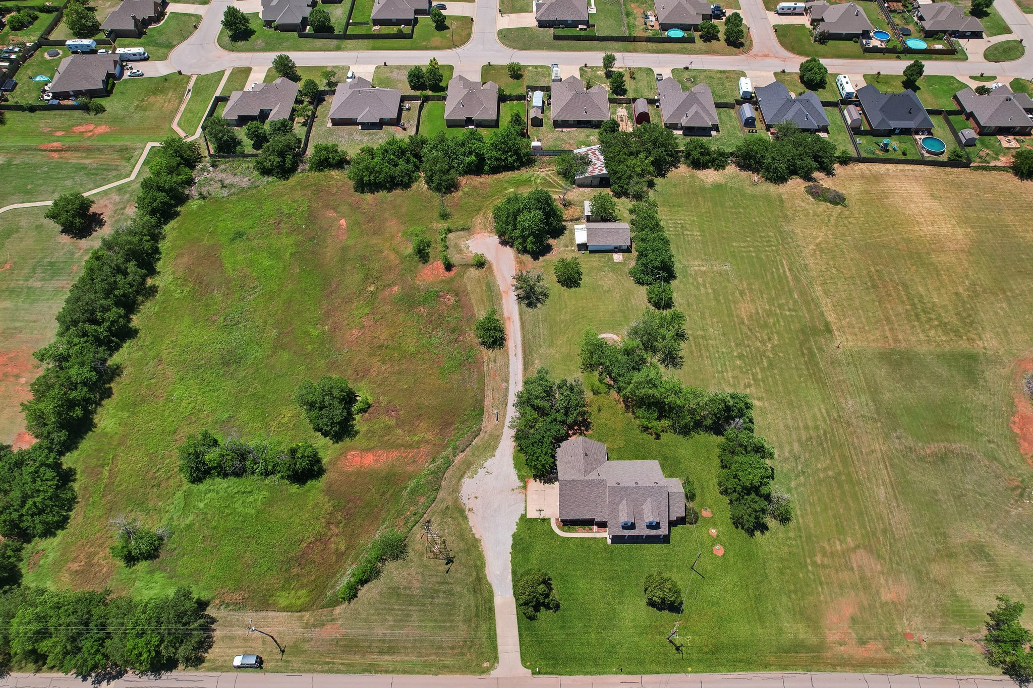 Stout Dr NW-2105-056.jpg