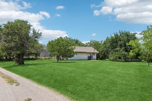 Stout Dr NW-2105-047.jpg